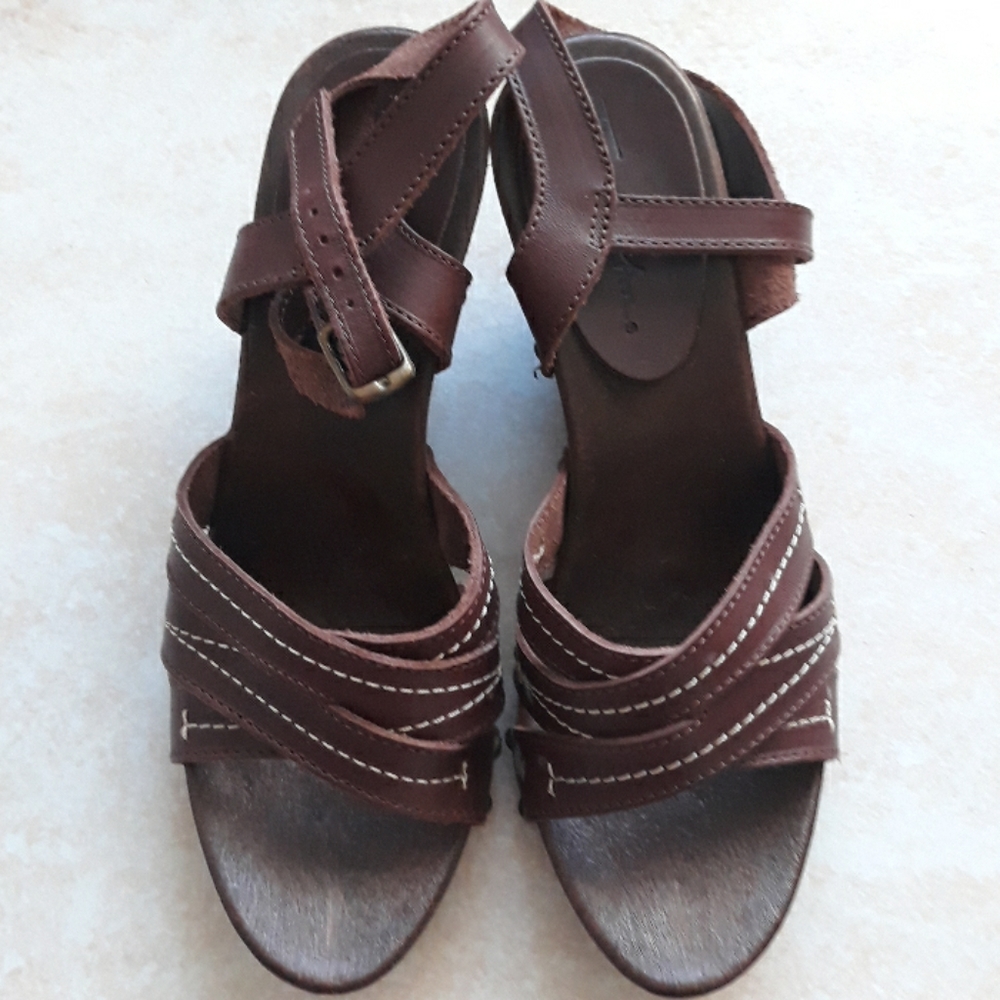 ThomMcAn pretty sandals - Picture 5 of 8